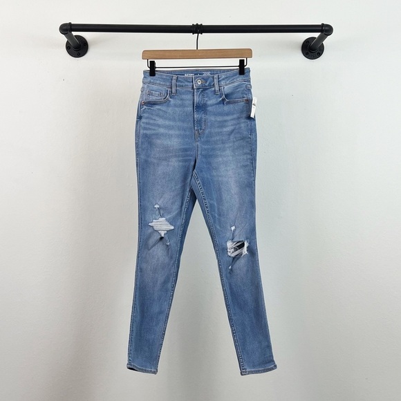 NWT Old Navy Higher High-Waisted Rockstar 360° Stretch Super-Skinny Jeans - Picture 3 of 7
